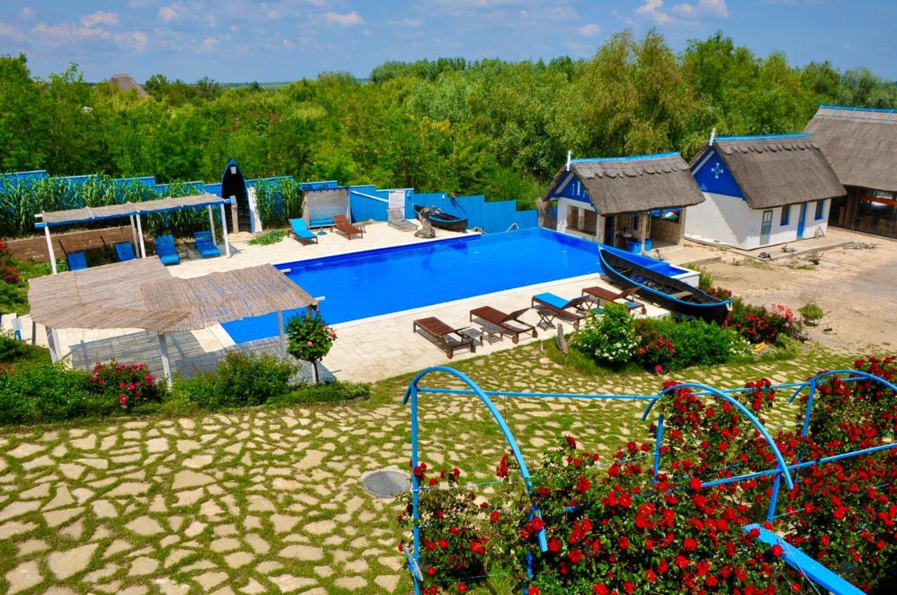Nena Art Resort Dunavatu de Jos Luaran gambar